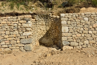 Mur en Pierres seches de Provence